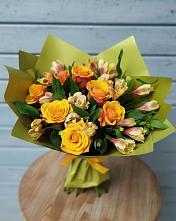 Букет цветов из:  Альстромерии и Розы в Букачаче