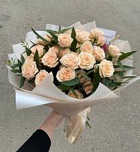 Букет Кремовые розы Латте в Букачаче