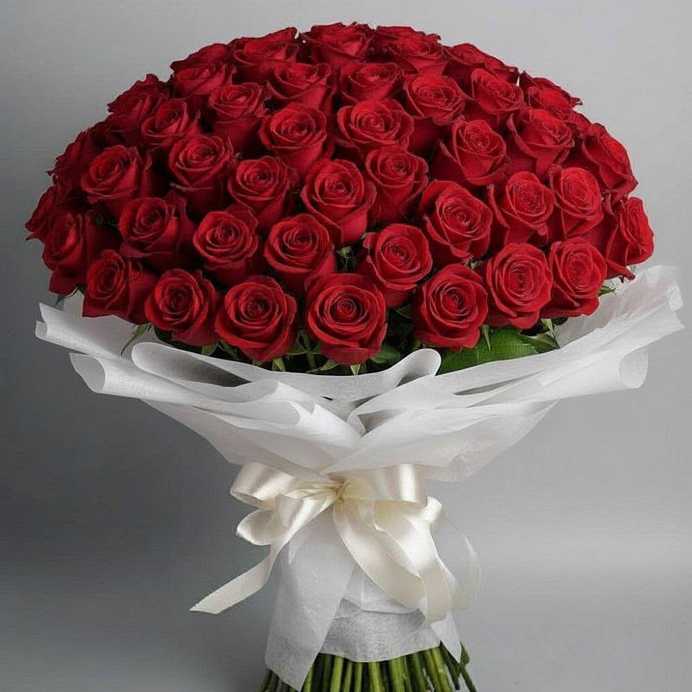 Букет 101 Красная роза Блэк Мэджик в Букачаче
