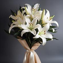 Букет цветов из:  Лилии в Букачаче