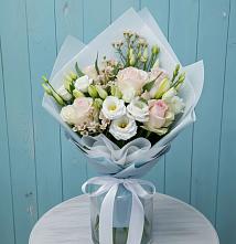 Букет цветов из:  Розы и Лизиантусы #REPLACE_PRED# Букачаче